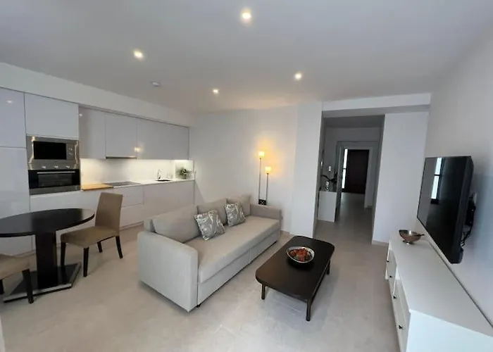 La Canela * Нерха